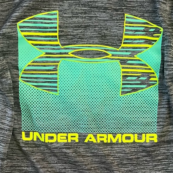 Under Armour boys shirt bundle 3 items Sz 4 - Picture 3 of 9